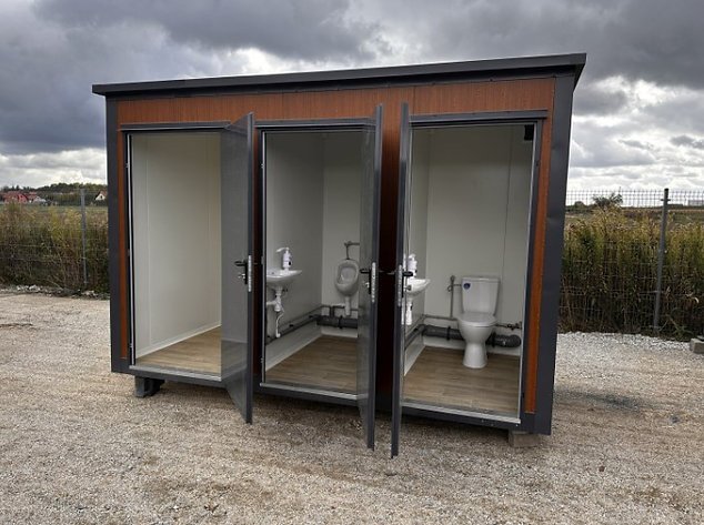 Container Sanitaire Pavillon WC avec Triple Cabine – Image 7