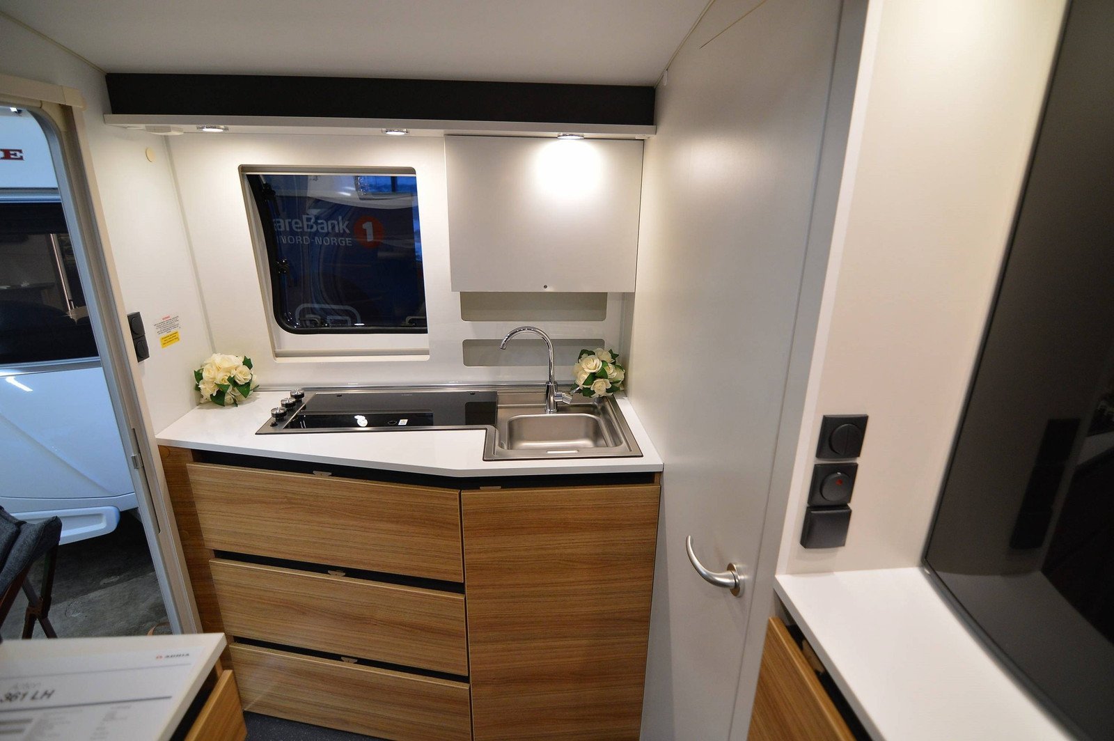 Caravane Adria Action 361 LH Plus – Image 4