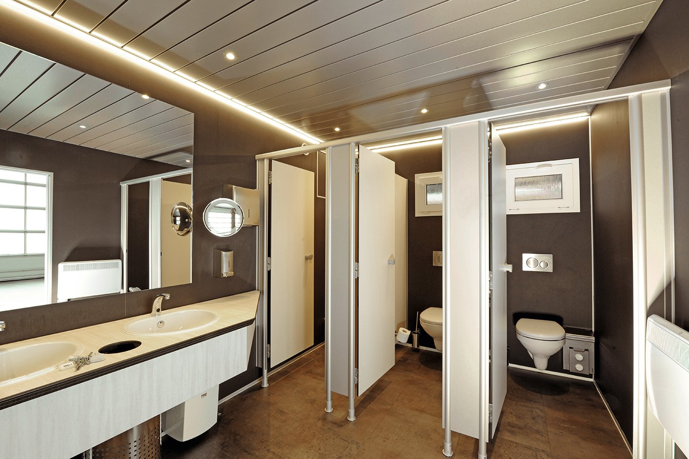 Container sanitaires 6,00 m 6 Toilettes 2 Lavabos – Image 4