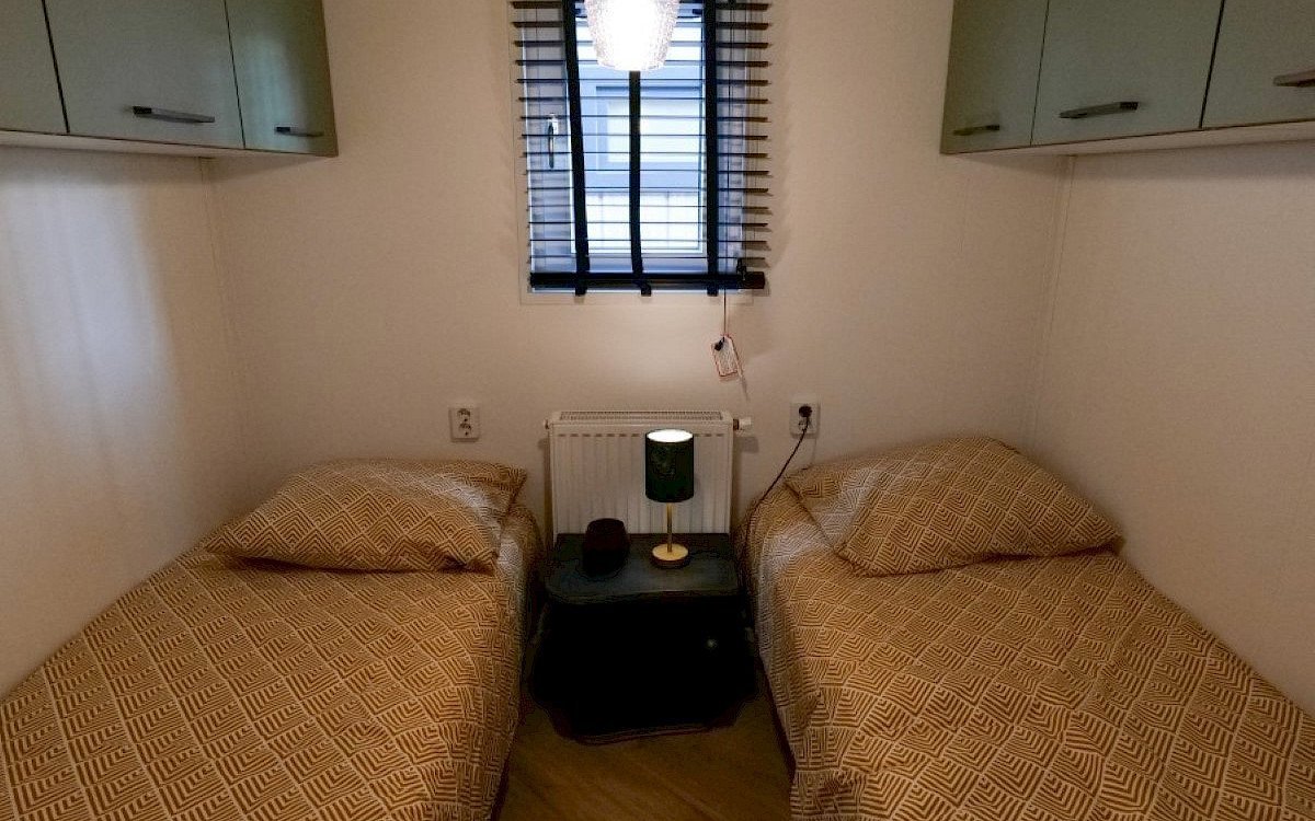 Mobile home sur roues 1350 x 375/420 – Image 2