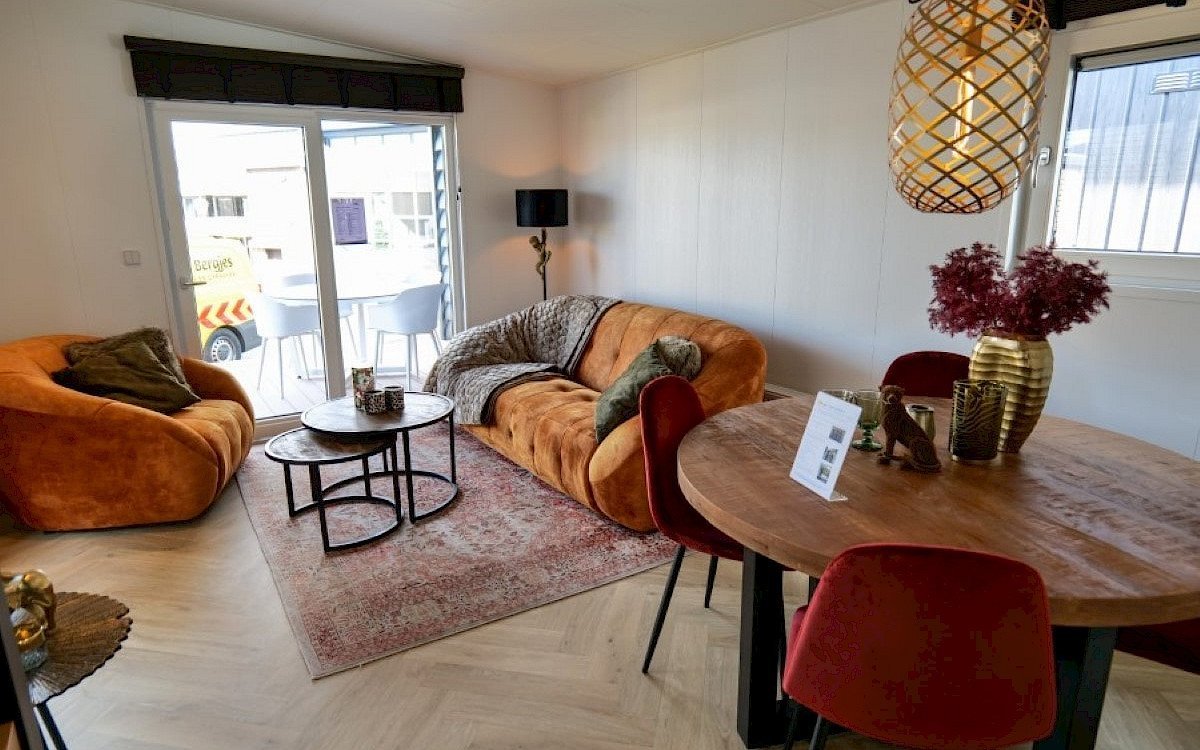 Mobile home sur roues 1350 x 375/420 – Image 6