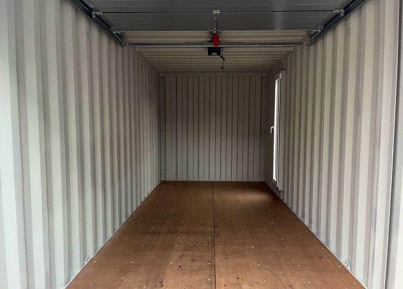 Conteneur maritime 20′ IICL6 avec porte sectionnelle motorisée – Image 14