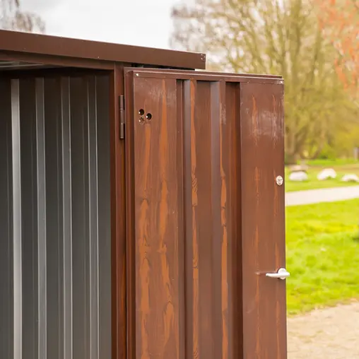 Container imitation bois 3 x 2 mètres – avec double porte grand coté – Image 6