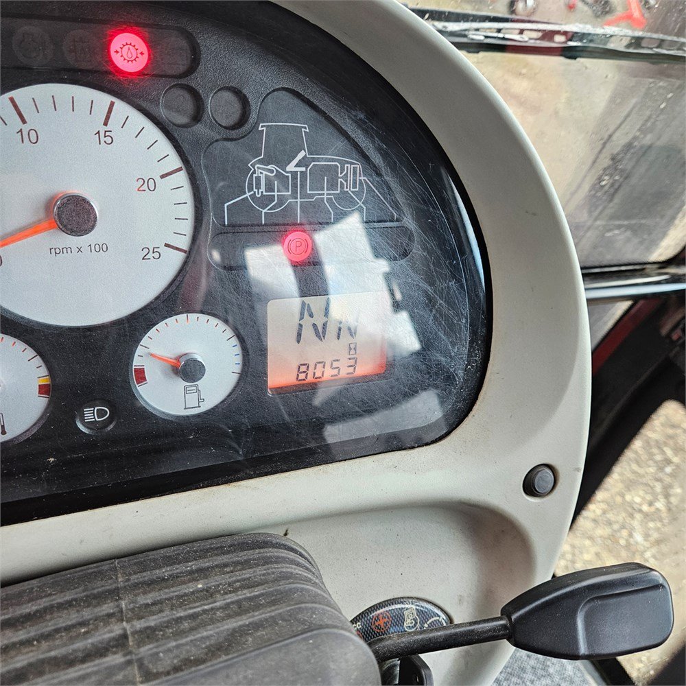 Massey Ferguson 6465 Dyna-6 – Image 25