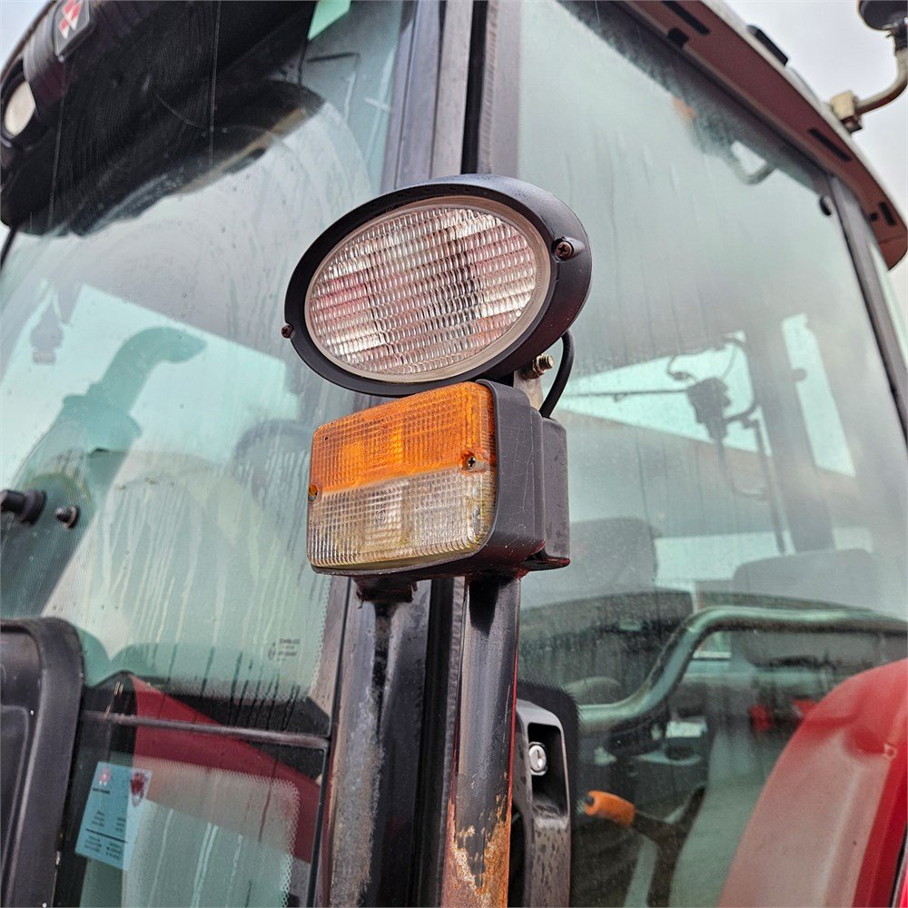 Massey Ferguson 6465 Dyna-6 – Image 54