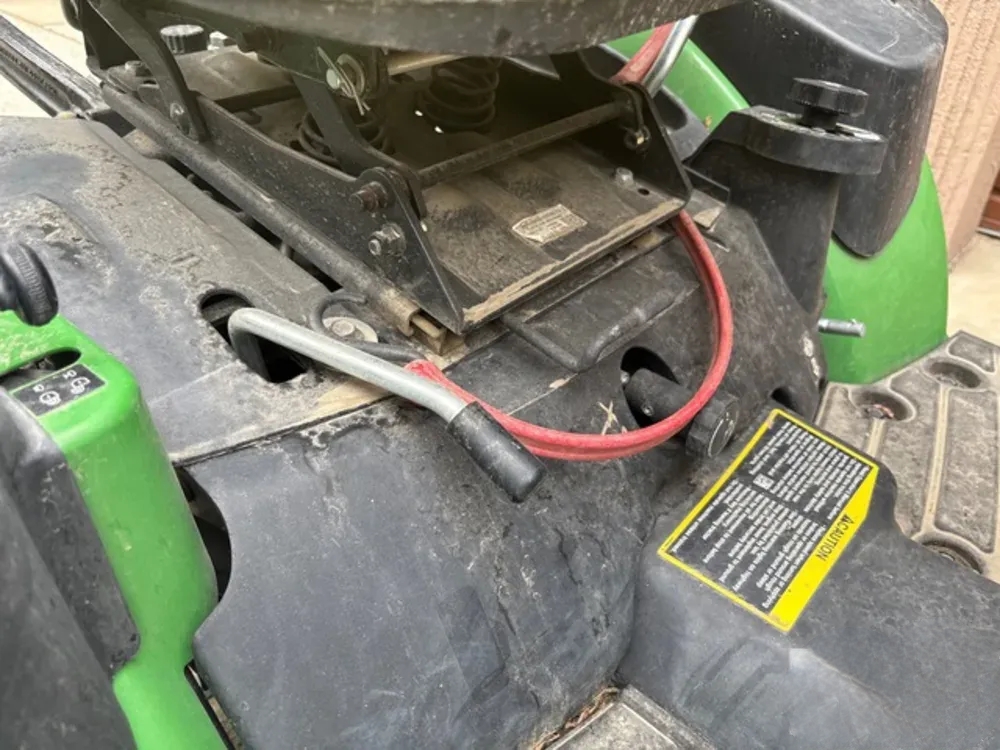 John Deere 1025R 2020 34 heures – Image 12