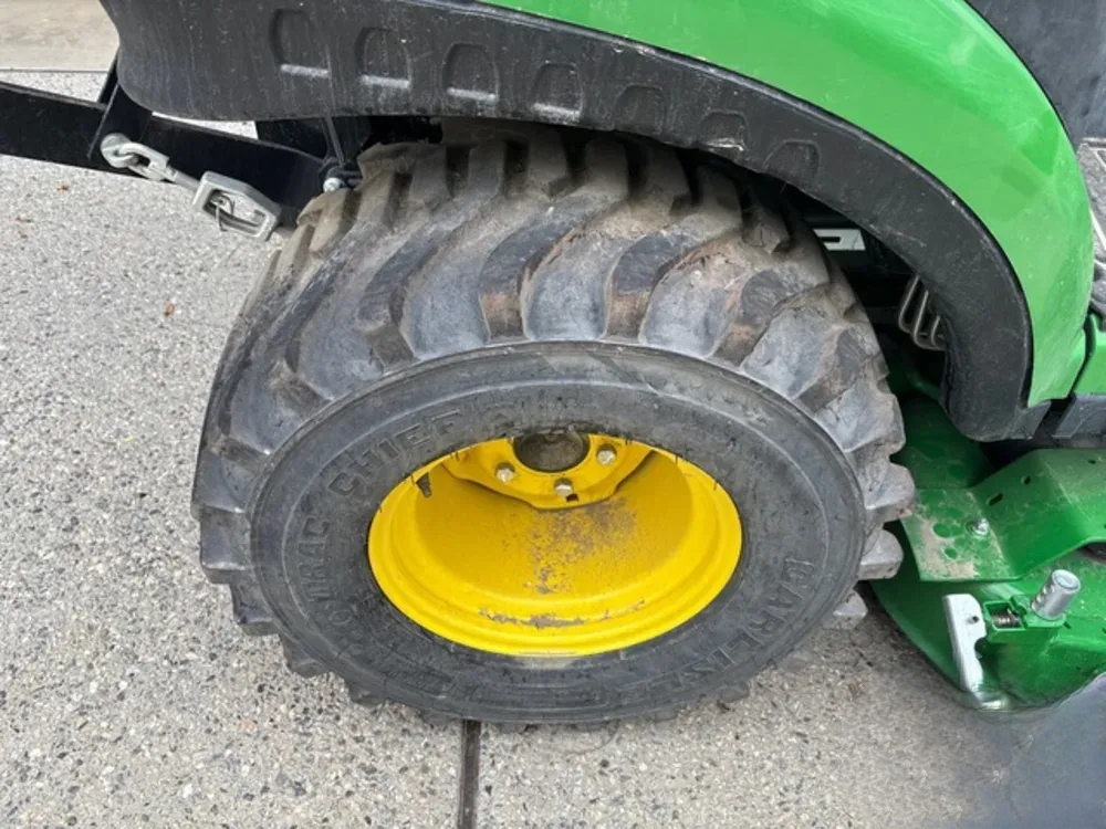 John Deere 1025R 2020 34 heures – Image 38
