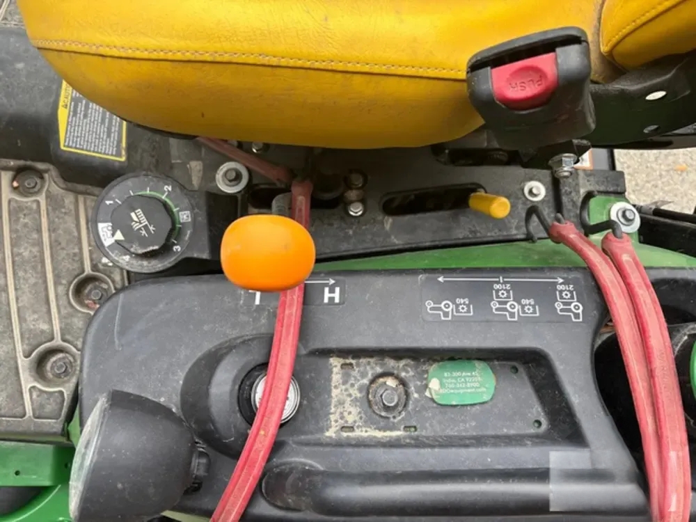 John Deere 1025R 2020 34 heures – Image 13